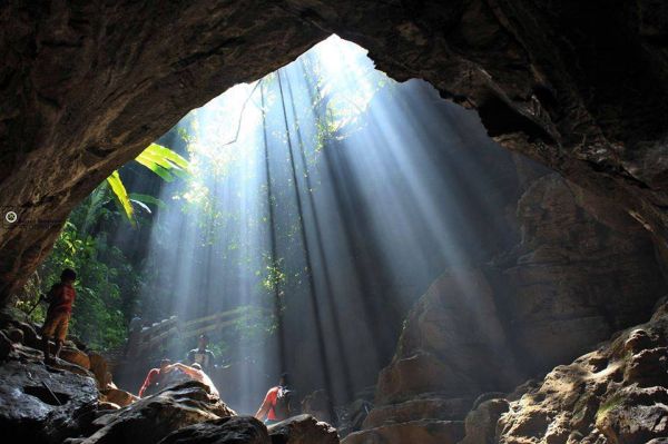 Alutila Cave